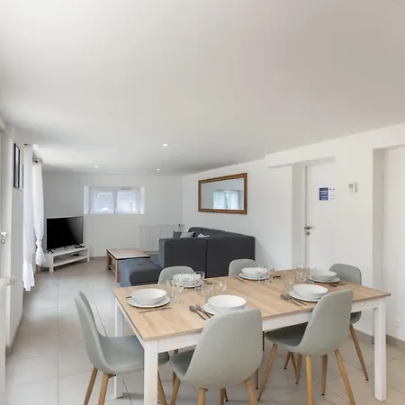 La Recouvrance : Spacieuse Avec Sdb Privative, Cuisine Et Salon Partages, Terrasse, Proche Facs Et Centre * Brest